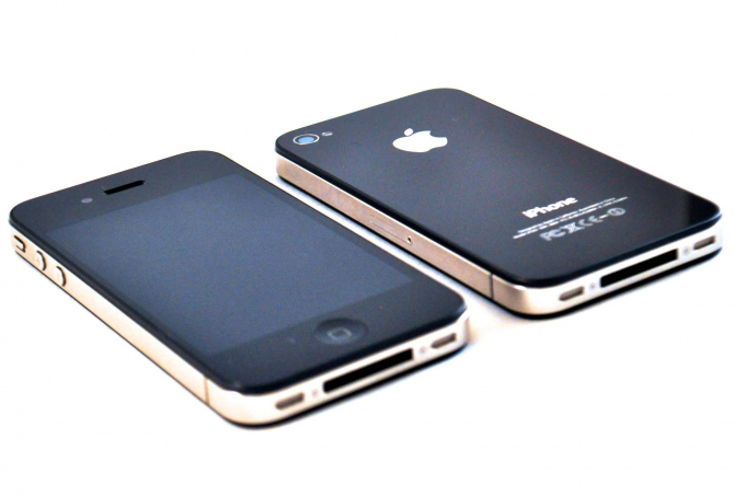 “Apple” iki SİM-kartlı “iPhone” buraxacaq