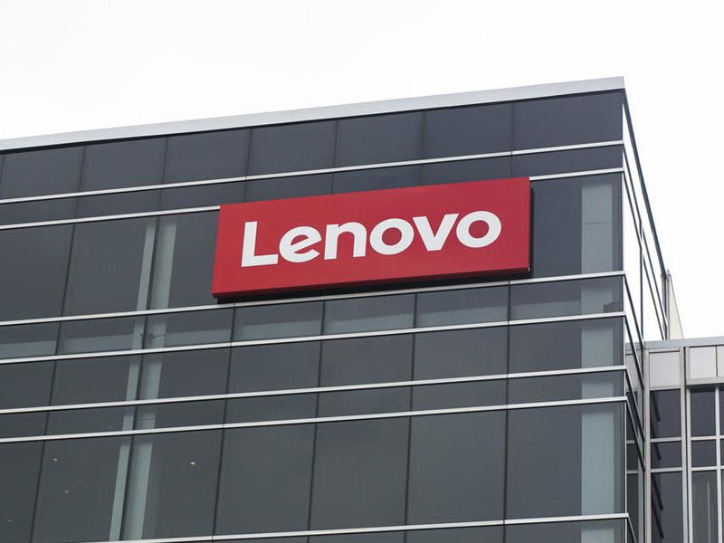 “Lenovo” 2 yeni noutbuk satışa çıxardı