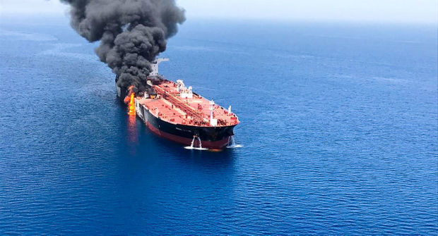 ABŞ: İran tankerləri batırmağa çalışıb - YENİLƏNİB + VİDEO