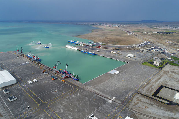 Özbəkistan “Bakı Limanı”nın imkanlarından istifadə etməyi planlaşdırır