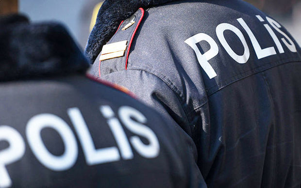 Azərbaycanda polis həmkarını maşınla vurub öldürdü