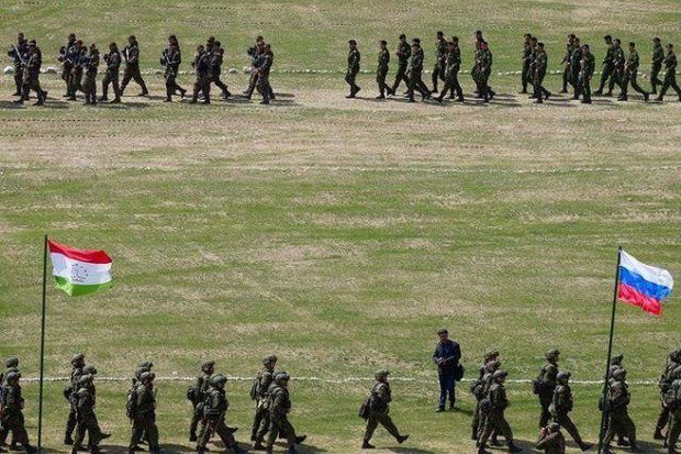 Rusiya və Tacikistan birgə hərbi təlimlərə başladı