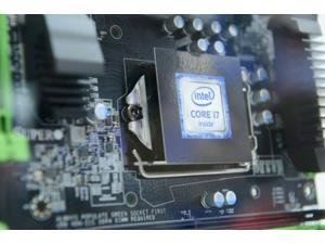 Intel”in prosessorları ilə işləyən milyonlarla kompüter təhdid altındadır