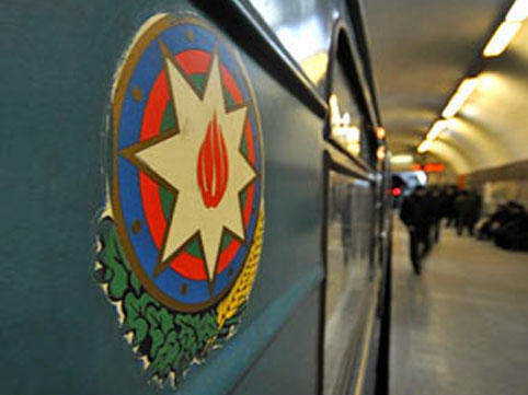 Metroda problem - Qatarlar gecikir