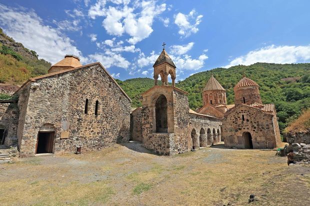 Xudavəng monastırı ilə bağlı erməni yalanları - VİDEO