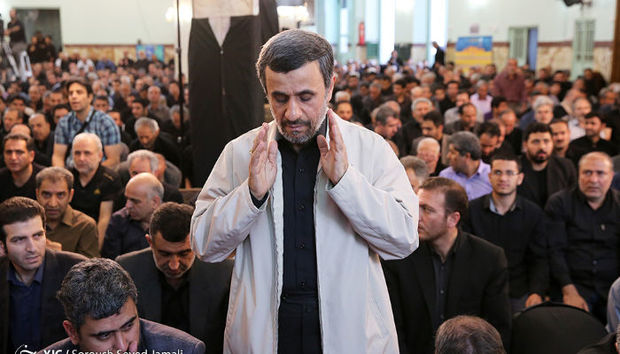 Mahmud Əhmədinejat yenidən İranın prezidenti olmağa hazırlaşır